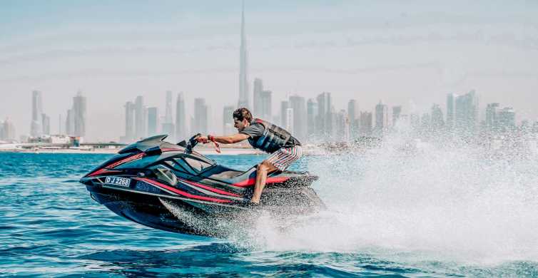 Great adventure sports in Dubai: From Beginner to Pro Surfers