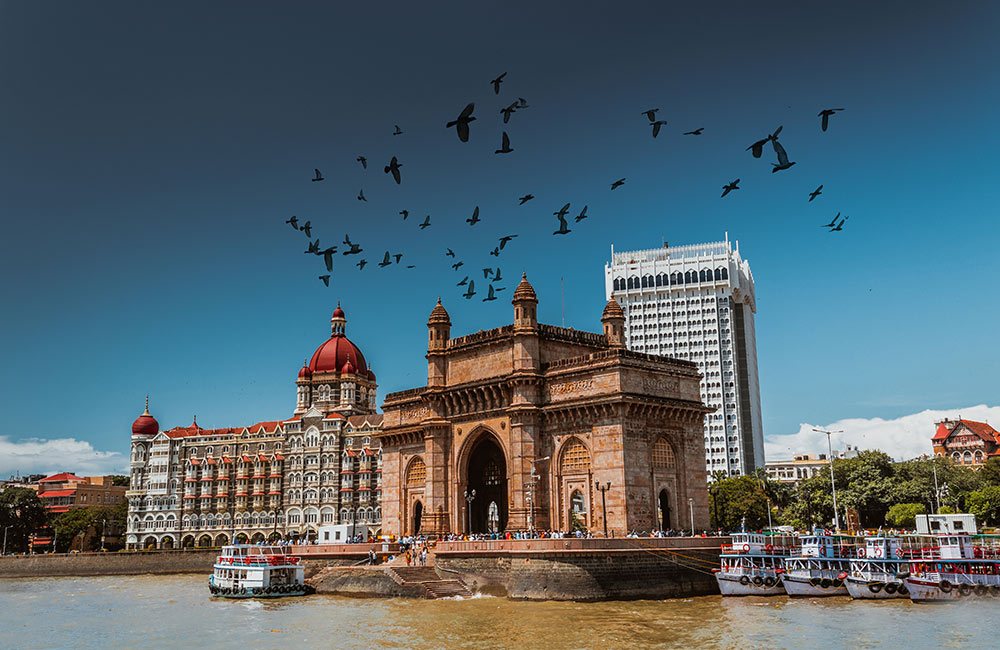 A Guide to Exploring Mumbai in One Day - Top Things to Do in India's Bustling Metropolis