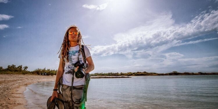 Expert Tips: How To Become A Professional Travel Blogger 14 Expert Tips: How To Become A Professional Travel Blogger