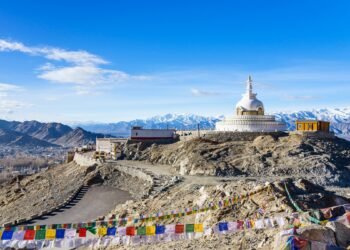 Explore the Majestic Himalayas: North India's Treasures