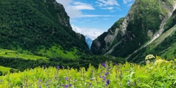 Uttarakhand Odyssey: Unveiling Enchantments Beyond Hills and Valleys 1 Uttarakhand Odyssey: Unveiling Enchantments Beyond Hills and Valleys