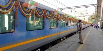 Gatiman Express India's Fastest Train Journey 1 Gatiman Express India's Fastest Train Journey