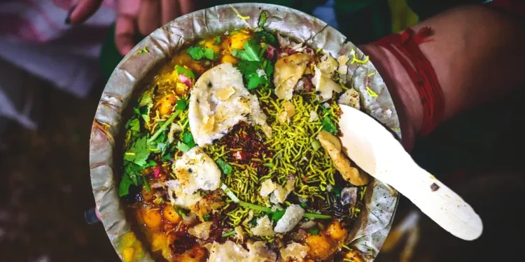 INDIAN STREET FOOD of YOUR DREAMS in Kolkata, India | ENTER CURRY HEAVEN + BEST STREET FOOD in India 14 INDIAN STREET FOOD of YOUR DREAMS in Kolkata, India | ENTER CURRY HEAVEN + BEST STREET FOOD in India