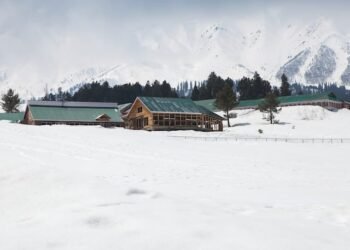 Gulmarg Yatra, Kashmir Yatra Things to be aware of? Gulmarg Canal Car Ride