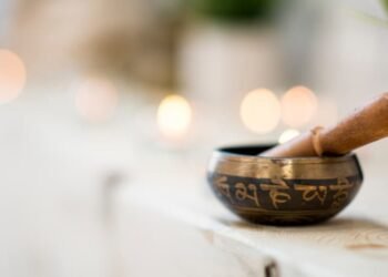 Tibetan Singing Bowl: Feel the Mountain Calmness at Home