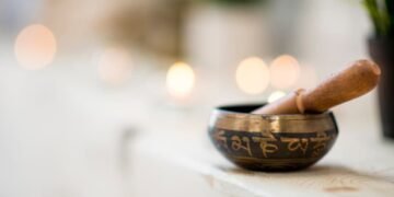 Tibetan Singing Bowl: Feel the Mountain Calmness at Home