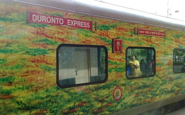 Howrah Duronto Express Journey in 3rd AC 14 Howrah Duronto Express Journey in 3rd AC