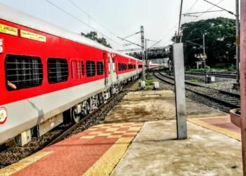 Navjeevan express train Journey